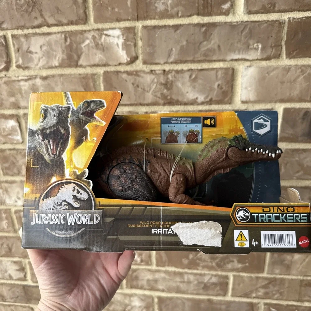 Jurassic World Irritator Dinosaur Dino Trackers Wild Roar Sound Head Moves New